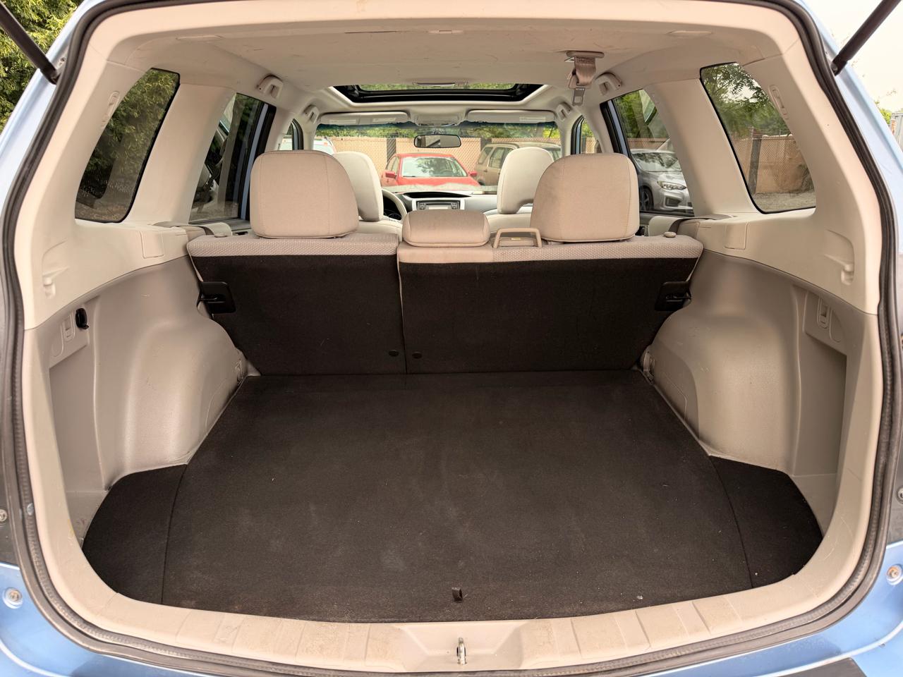 Subaru Forester 2.5X Premium 2012