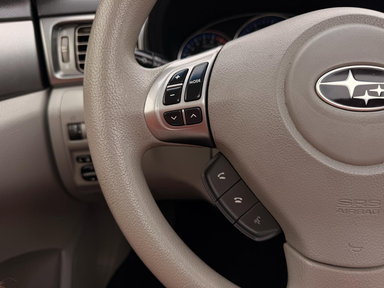 Subaru Forester 2.5X Premium 2012