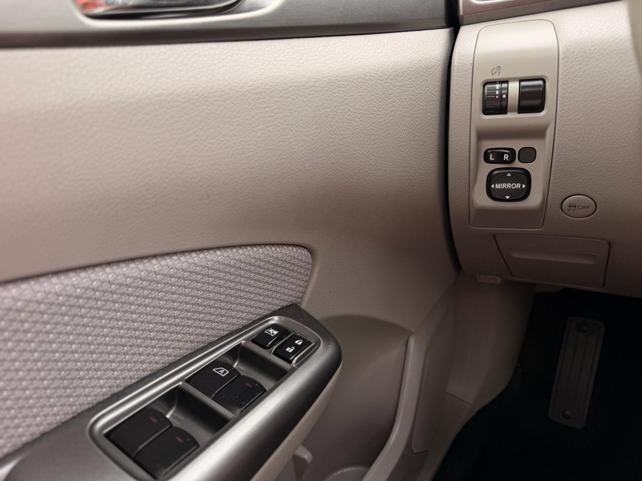 Subaru Forester 2.5X Premium 2012