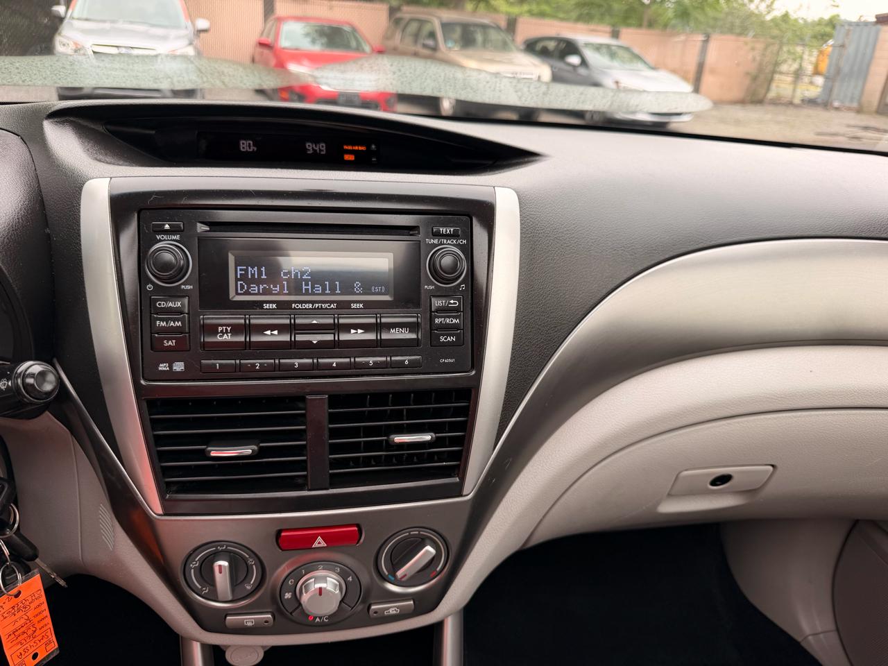 Subaru Forester 2.5X Premium 2012