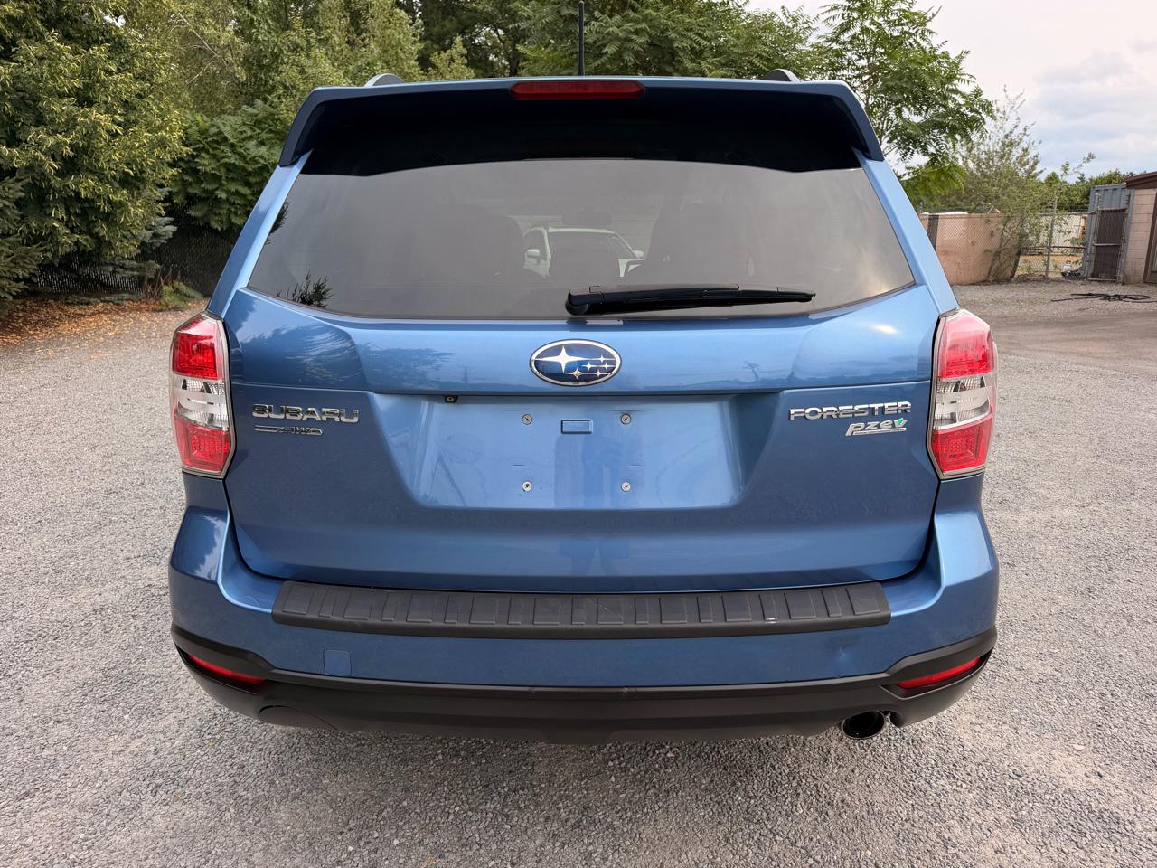 Subaru Forester 2.5i Limited 2015