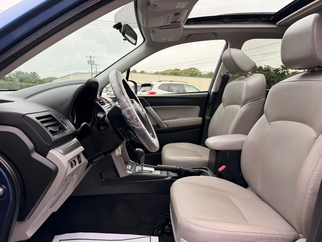 Subaru Forester 2.5i Limited 2015