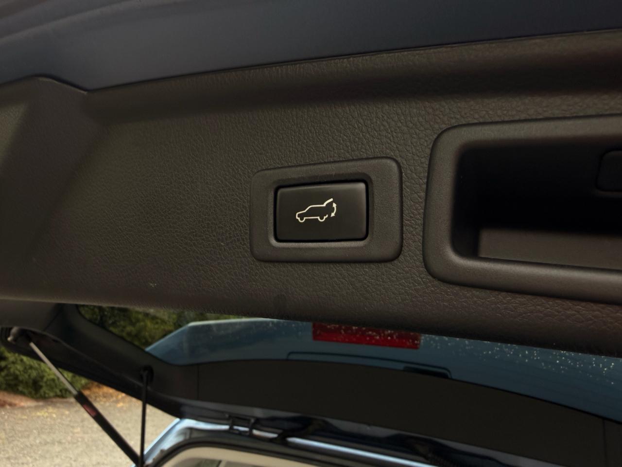 Subaru Forester 2.5i Limited 2015