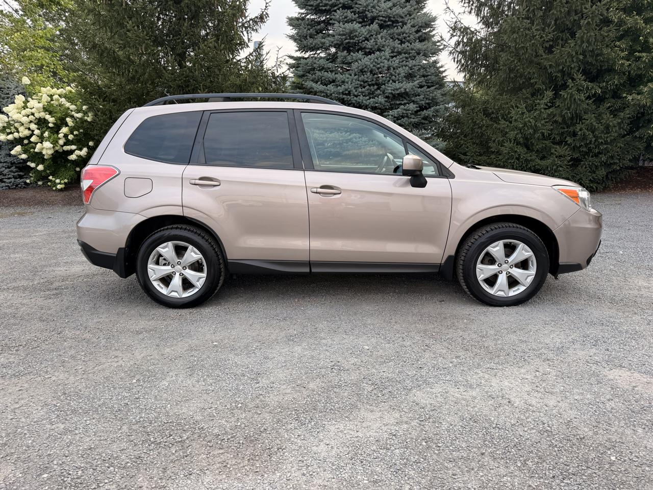 Subaru Forester 2.5i Premium 2015