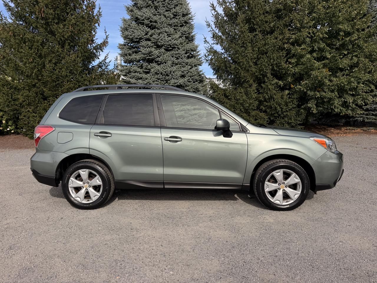 Subaru Forester 2.5i Premium 2015