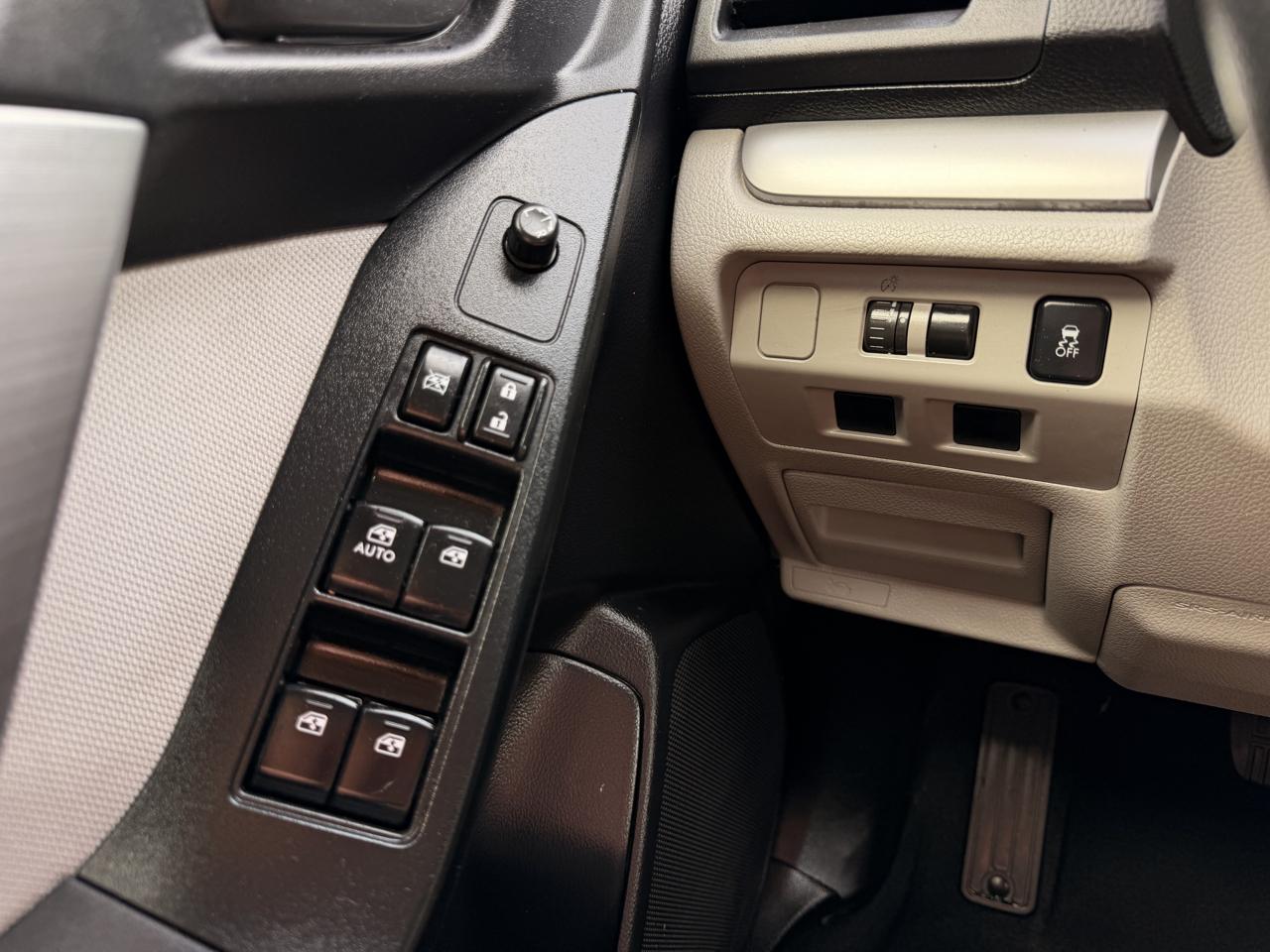 Subaru Forester 2.5i Premium 2015