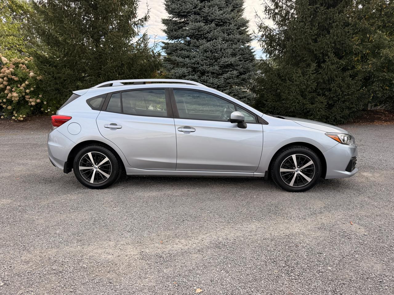 Subaru Impreza 2.0i Premium CVT 5-Door 2022
