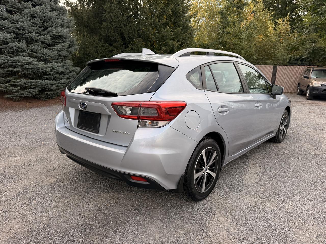 Subaru Impreza 2.0i Premium CVT 5-Door 2022