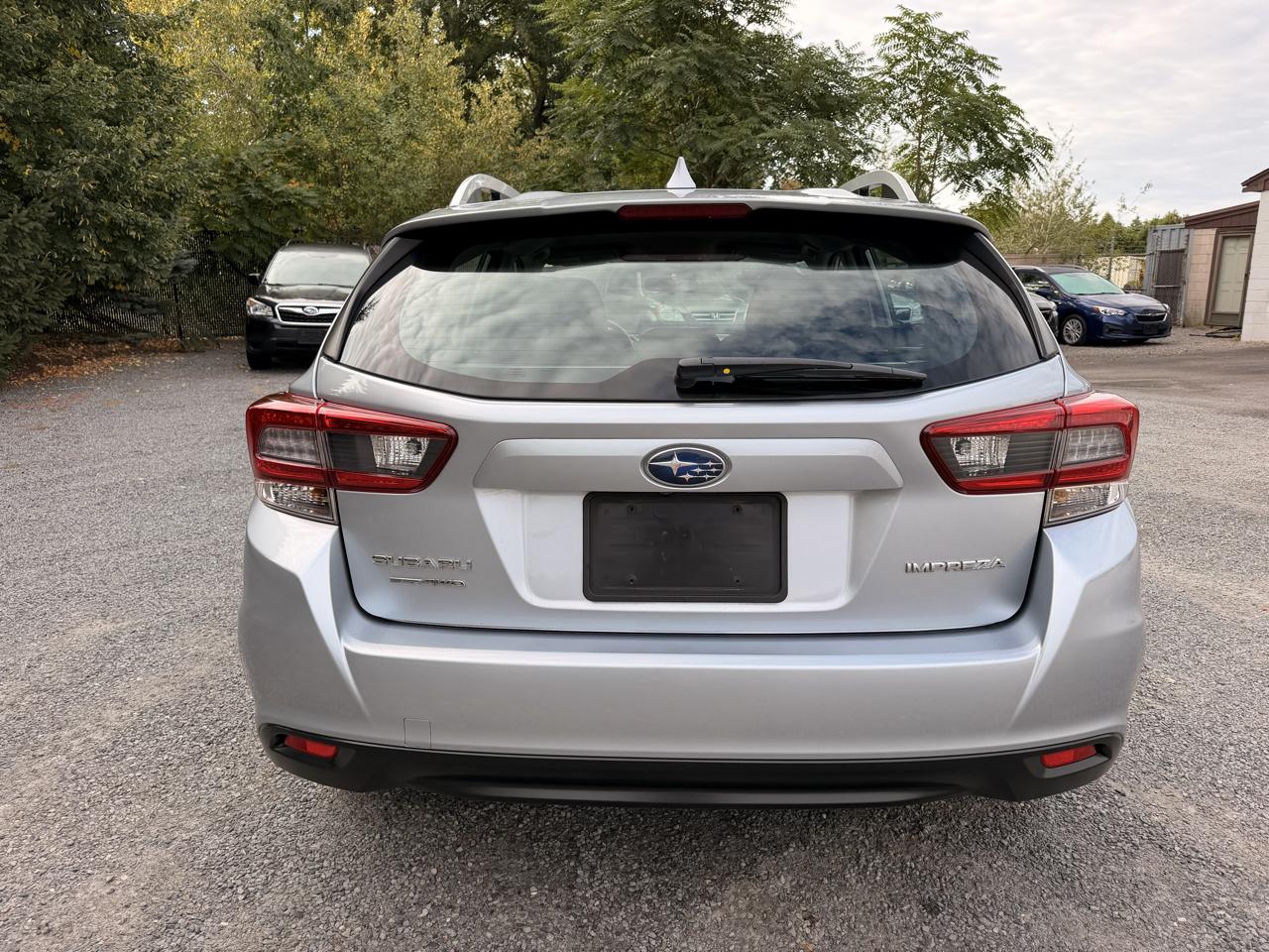 Subaru Impreza 2.0i Premium CVT 5-Door 2022