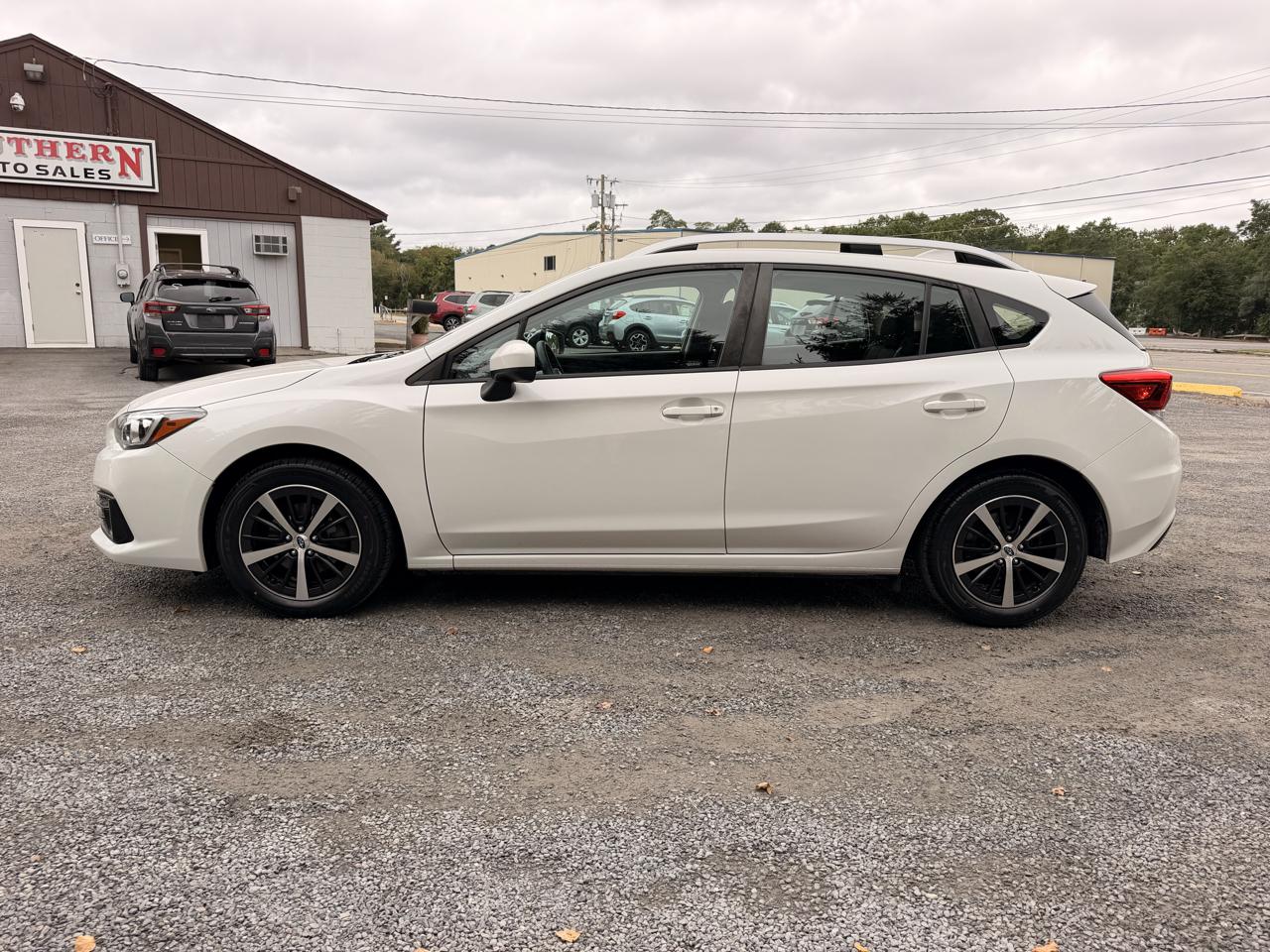 Subaru Impreza 2.0i Premium CVT 5-Door 2023
