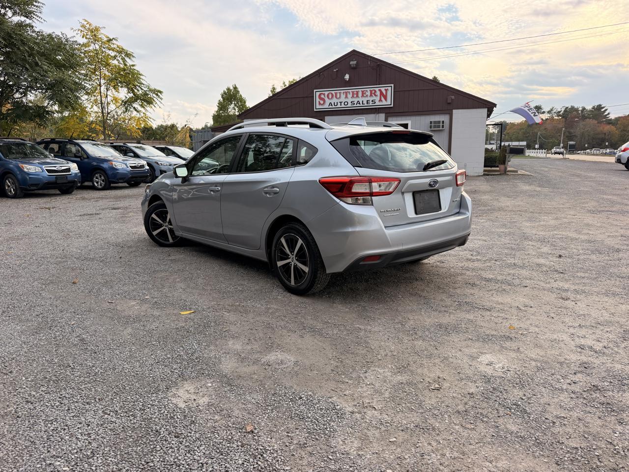 Subaru Impreza 2.0i Premium CVT 5-Door 2019