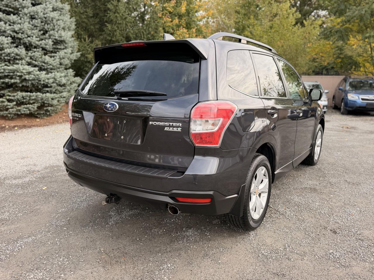Subaru Forester 2.5i Limited 2016