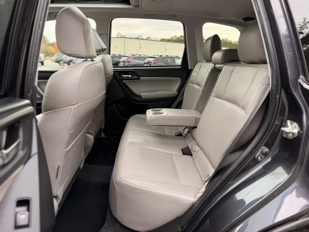 Subaru Forester 2.5i Limited 2016