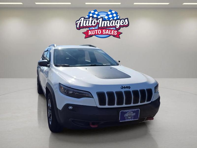 2019 Jeep Cherokee Trailhawk photo 5