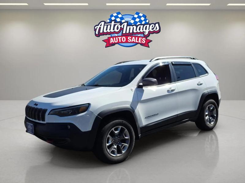 2019 Jeep Cherokee Trailhawk photo 30