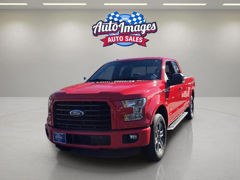 Ford F-150 4WD SuperCab 145" Lariat 2016