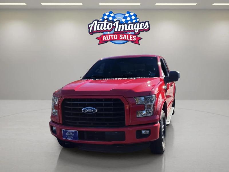 Ford F-150 4WD SuperCab 145" Lariat 2016