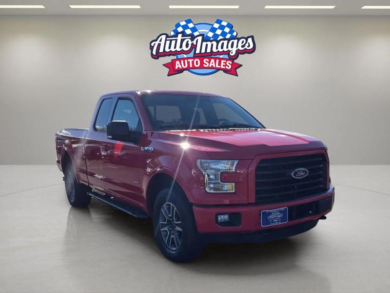 Ford F-150 4WD SuperCab 145" Lariat 2016