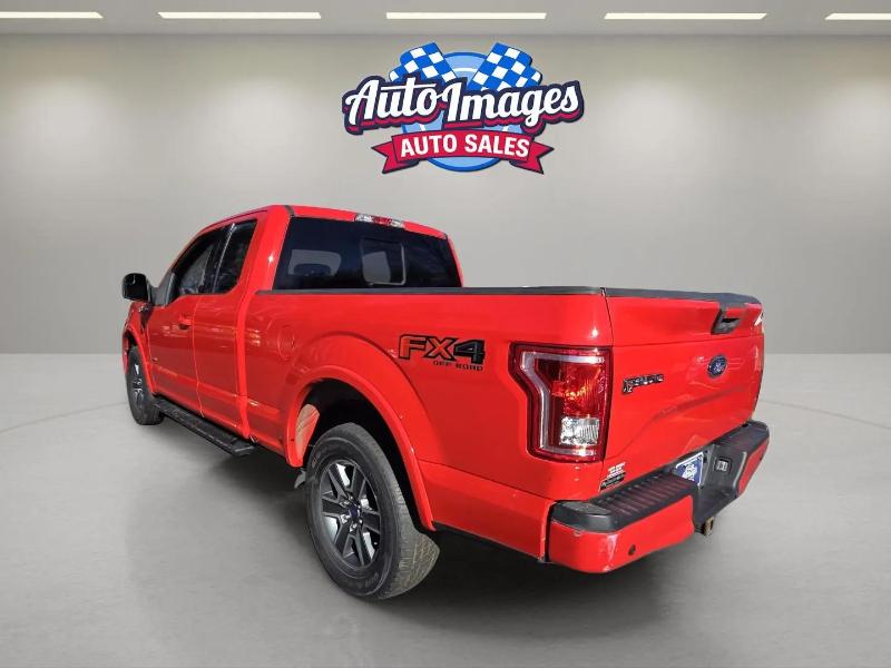 Ford F-150 4WD SuperCab 145" Lariat 2016