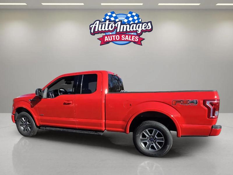 Ford F-150 4WD SuperCab 145" Lariat 2016