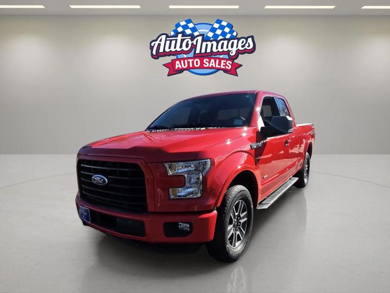 Ford F-150 4WD SuperCab 145" Lariat 2016