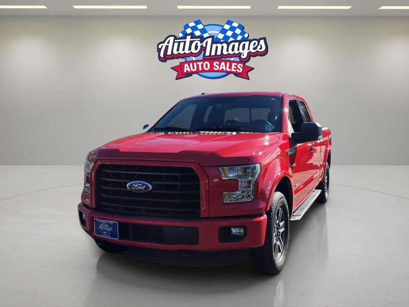 Ford F-150 4WD SuperCab 145" Lariat 2016