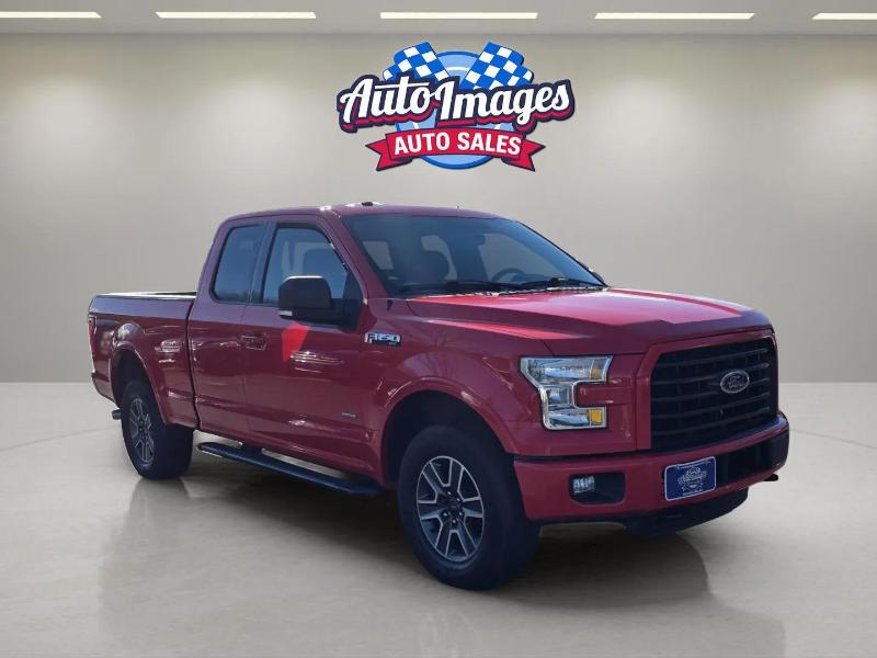 Ford F-150 4WD SuperCab 145" Lariat 2016