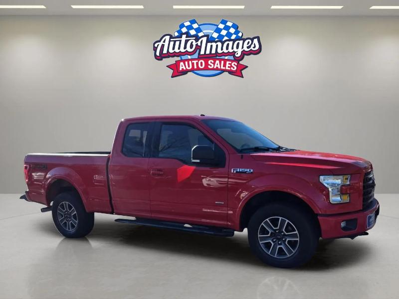 Ford F-150 4WD SuperCab 145" Lariat 2016
