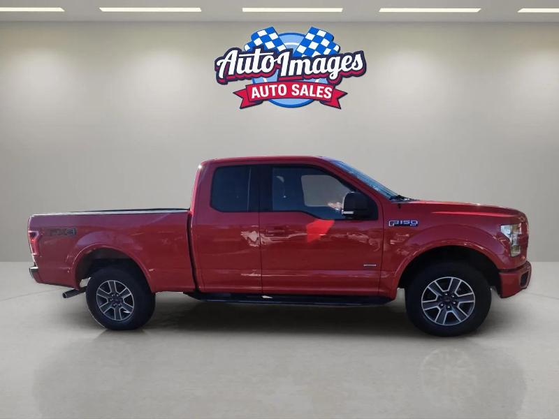 Ford F-150 4WD SuperCab 145" Lariat 2016