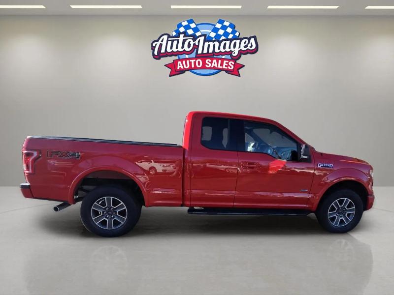 Ford F-150 4WD SuperCab 145" Lariat 2016