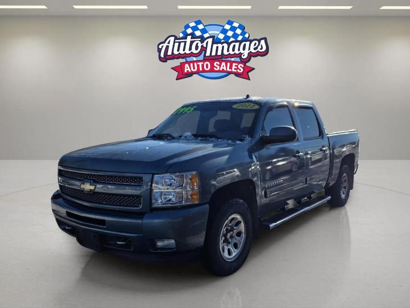 2011 Chevrolet Silverado 1500 4WD Crew Cab 143.5" LT