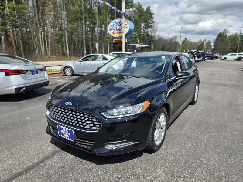2016 Ford Fusion SE FWD's photo