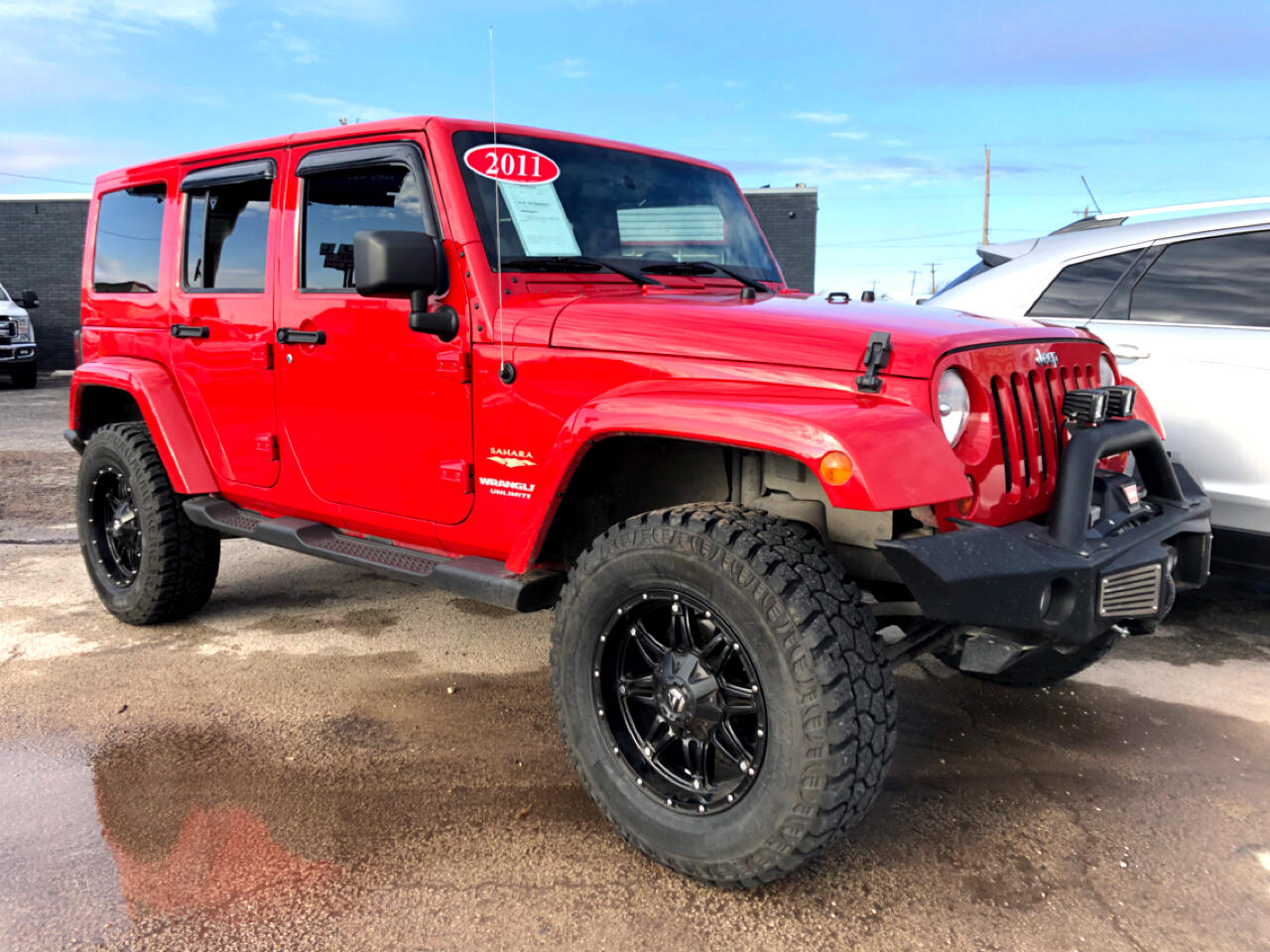 Used 2011 Jeep Wrangler Unlimited Sahara 4X4 Hard Top for