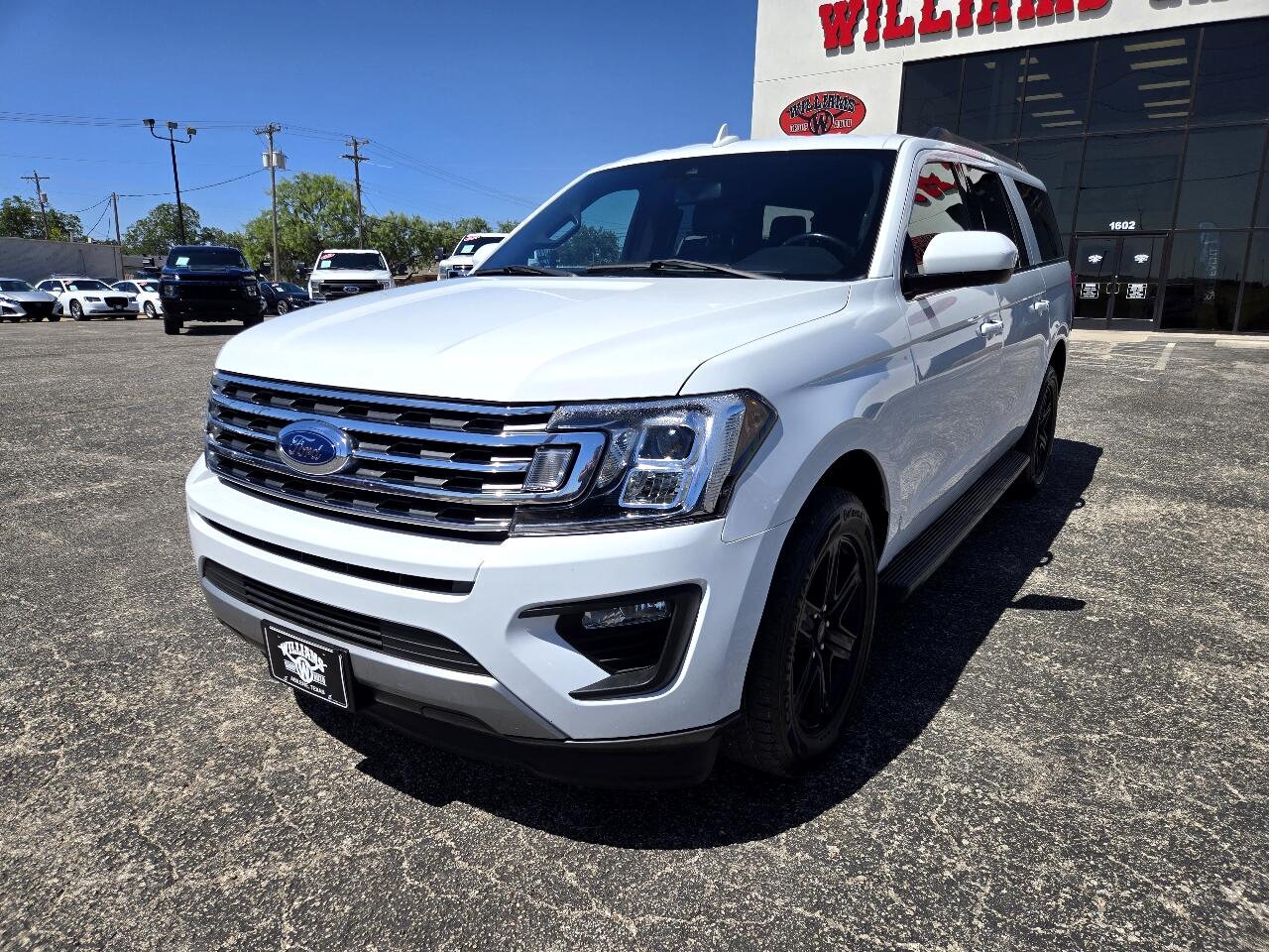 2021 Ford Expedition MAX XLT photo 3