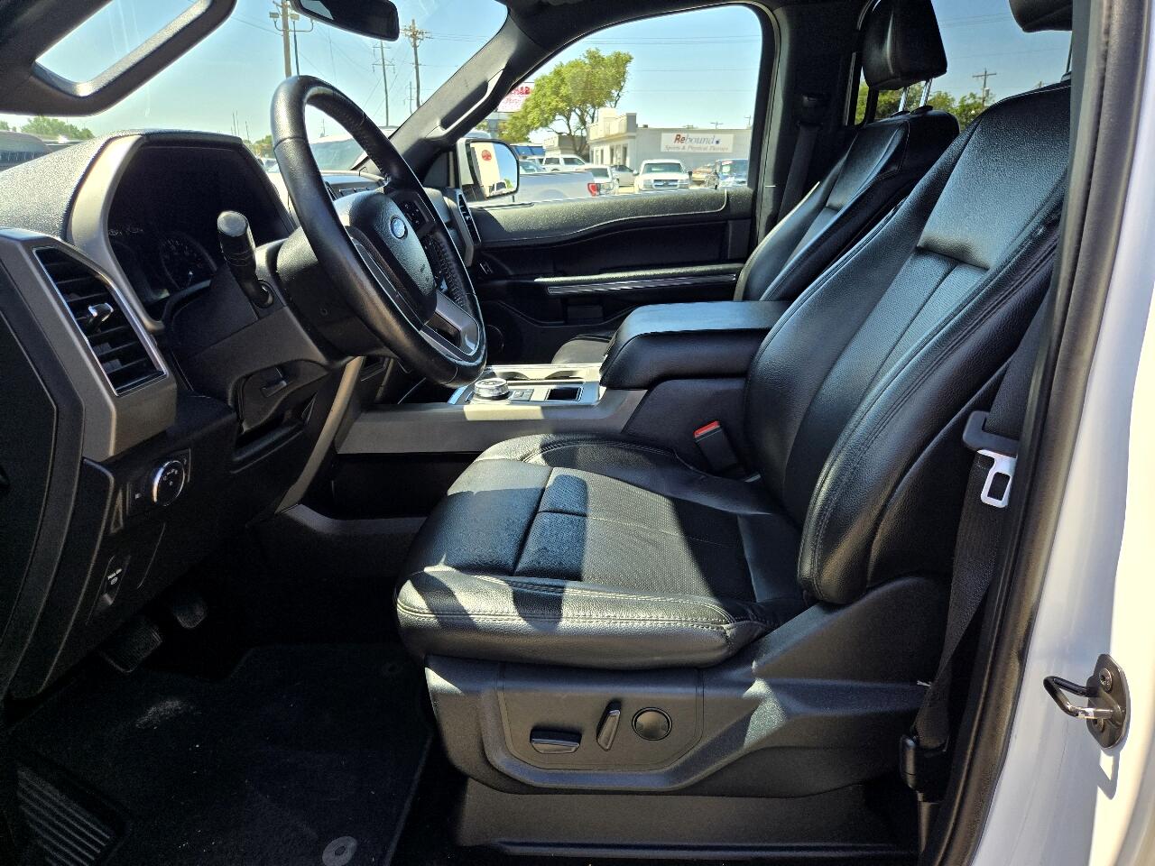 2021 Ford Expedition MAX XLT photo 11