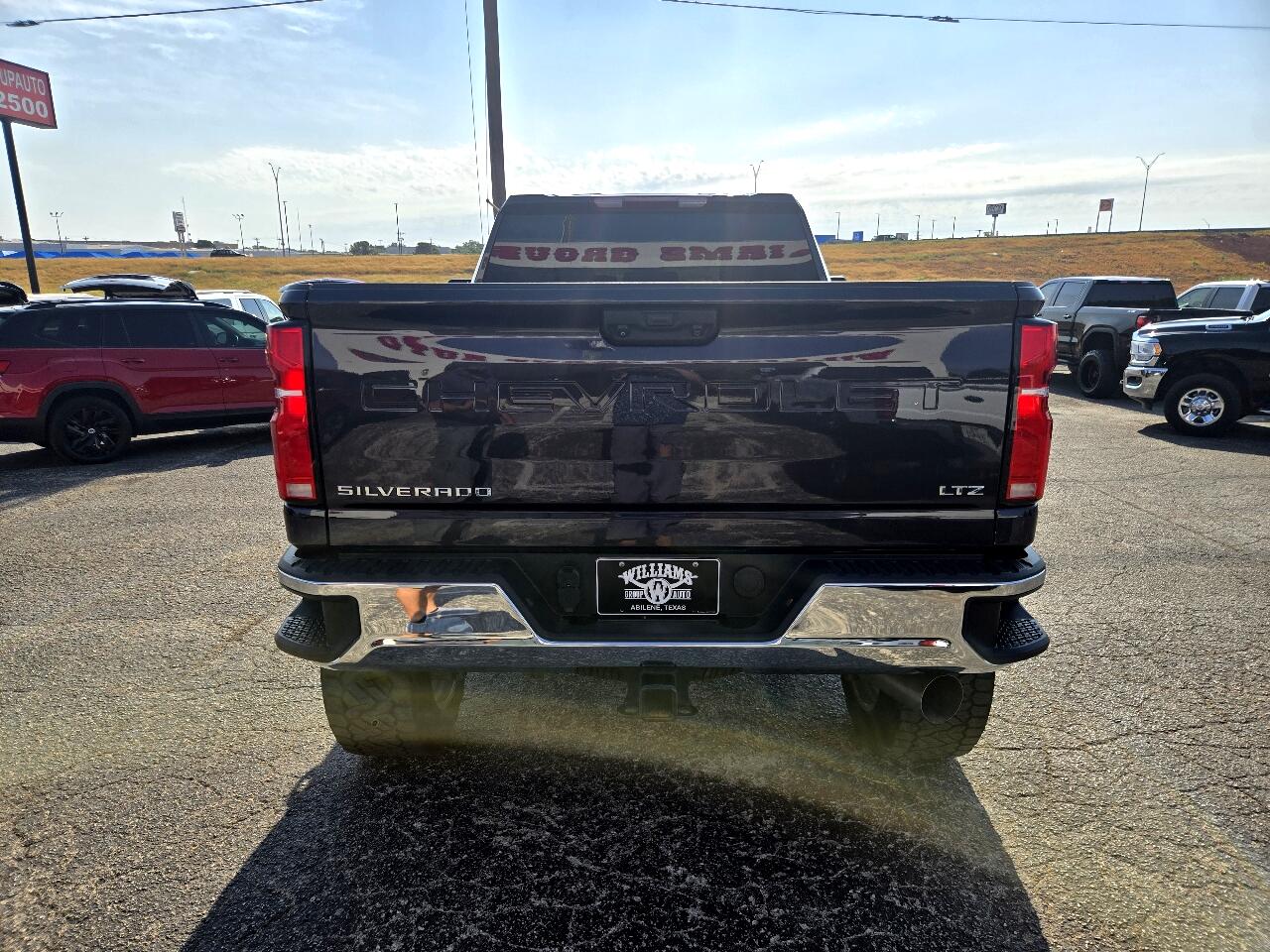 2024 Chevrolet Silverado 2500HD LTZ photo 6