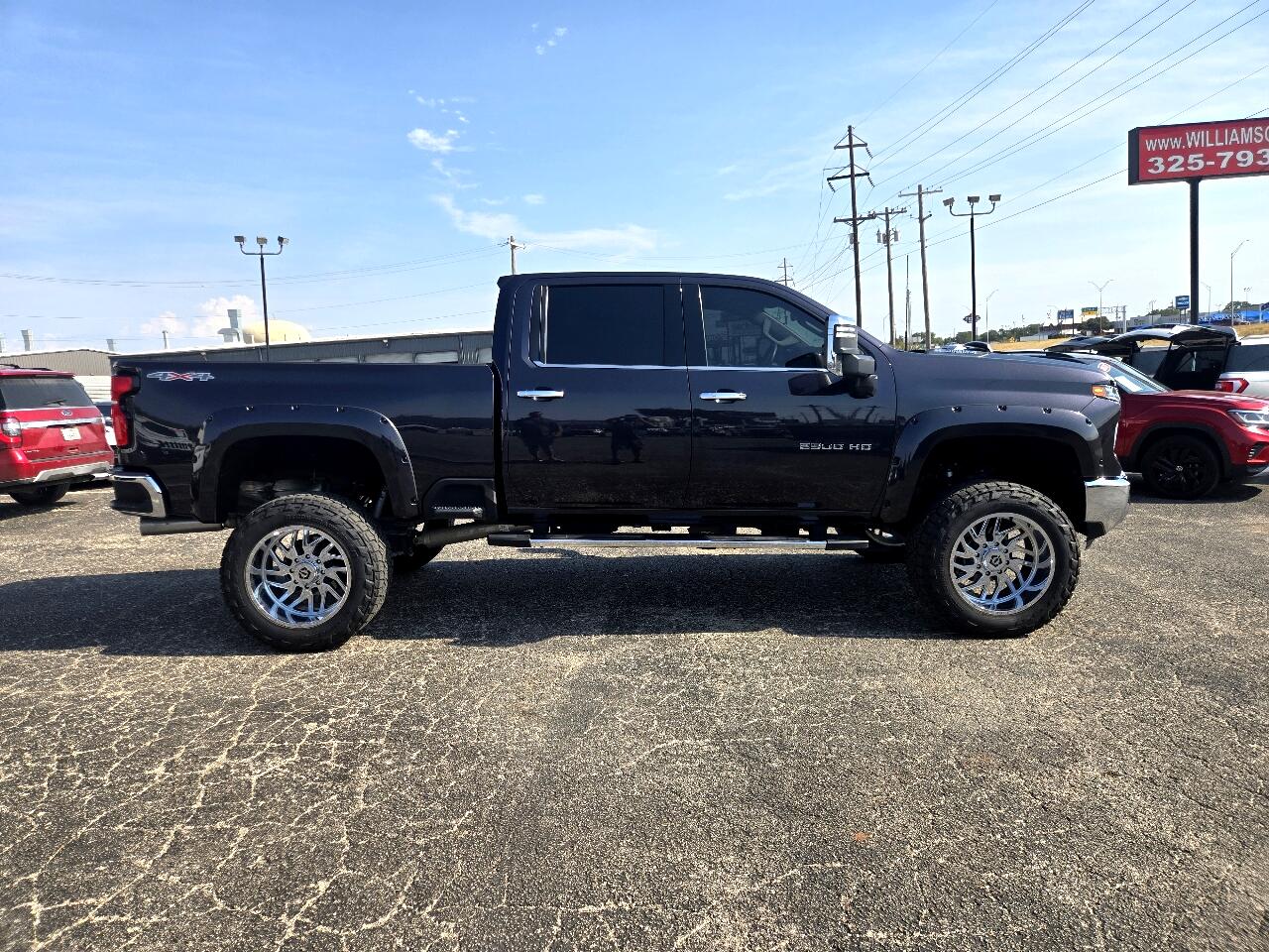 2024 Chevrolet Silverado 2500HD LTZ photo 8