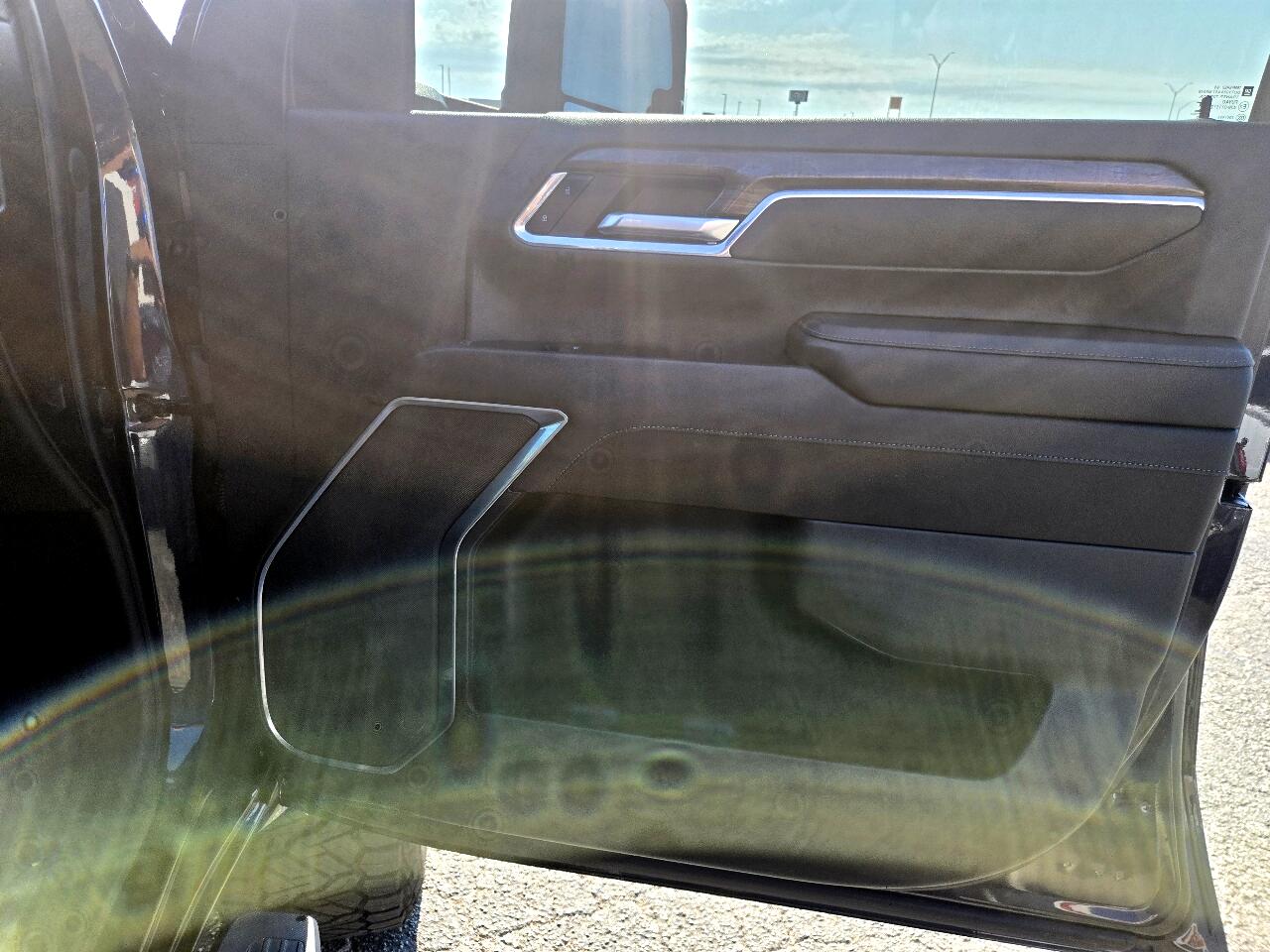 2024 Chevrolet Silverado 2500HD LTZ photo 15