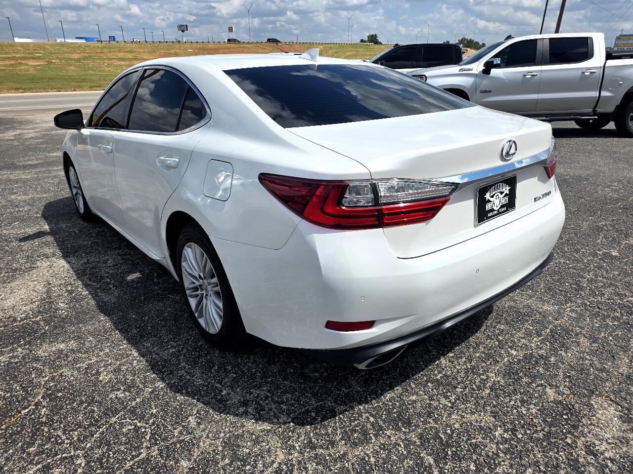 2017 Lexus ES 350 photo 5