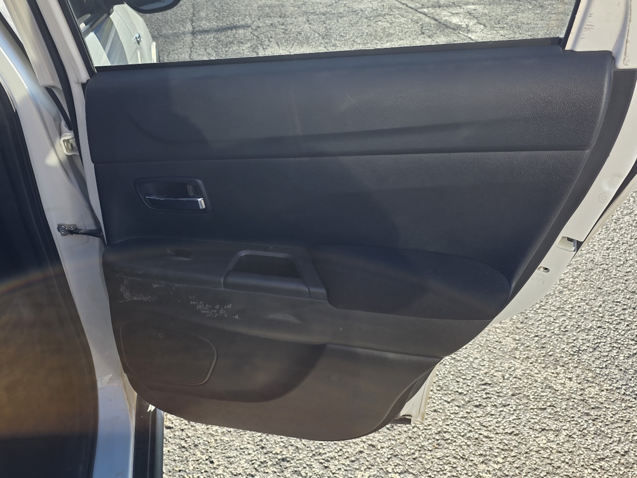 2019 Mitsubishi Outlander Sport ES photo 12