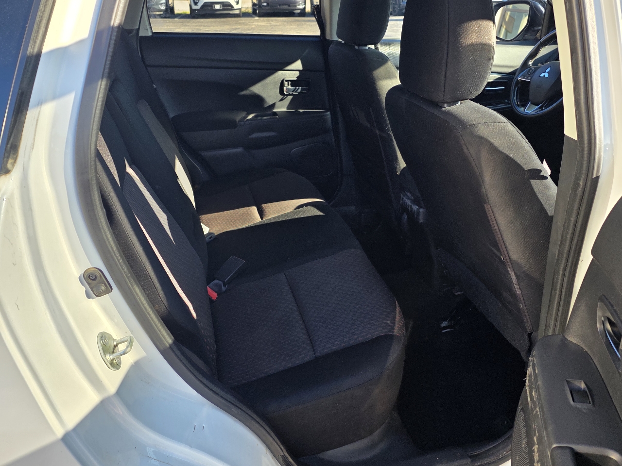 2019 Mitsubishi Outlander Sport ES photo 13