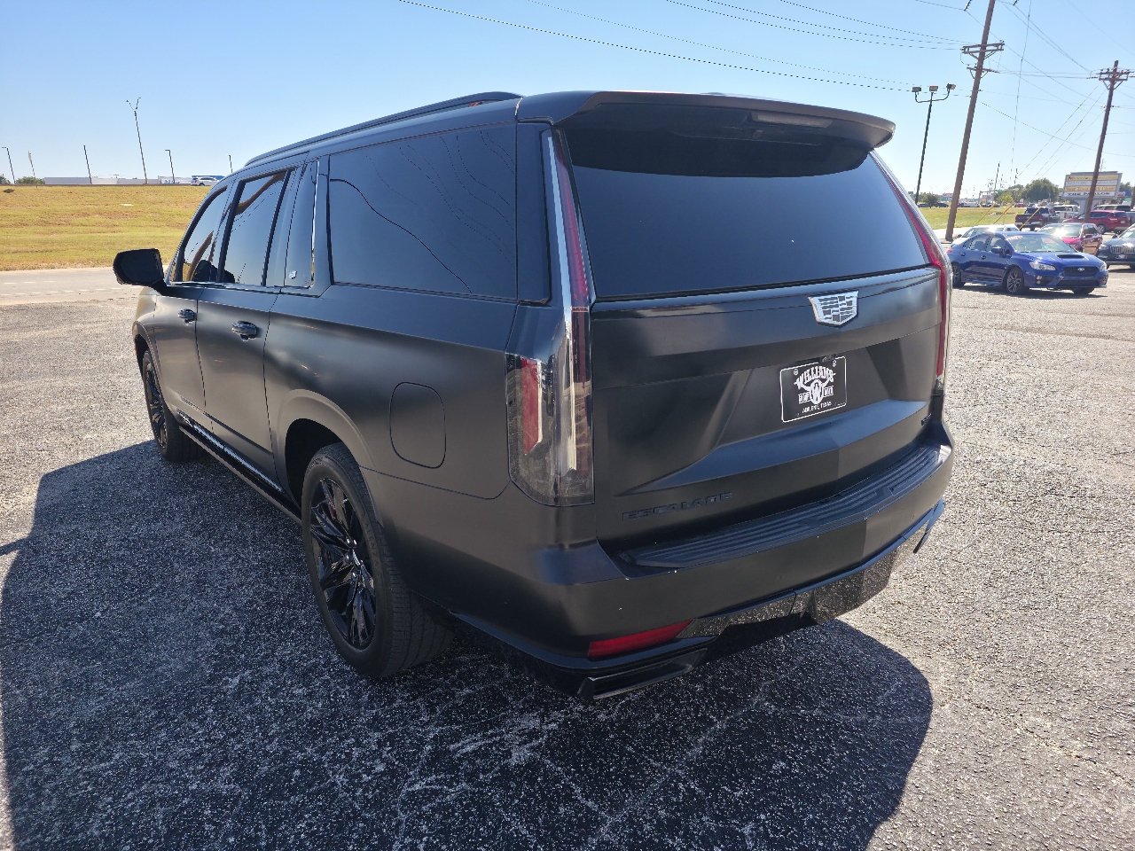 2023 Cadillac Escalade ESV Sport photo 3