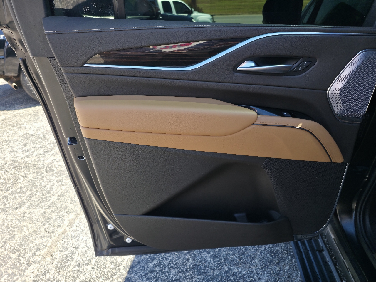 2023 Cadillac Escalade ESV Sport photo 10