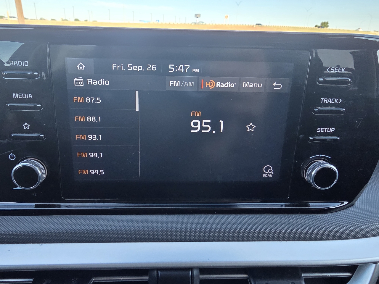 2021 Kia K5 LXS photo 17