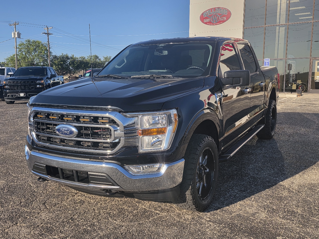 2022 Ford F-150 XLT photo 3