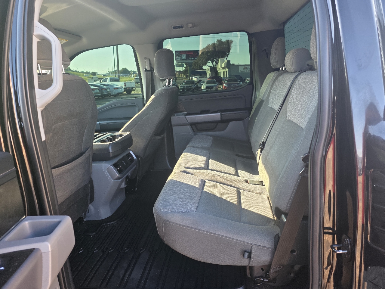 2022 Ford F-150 XLT photo 12