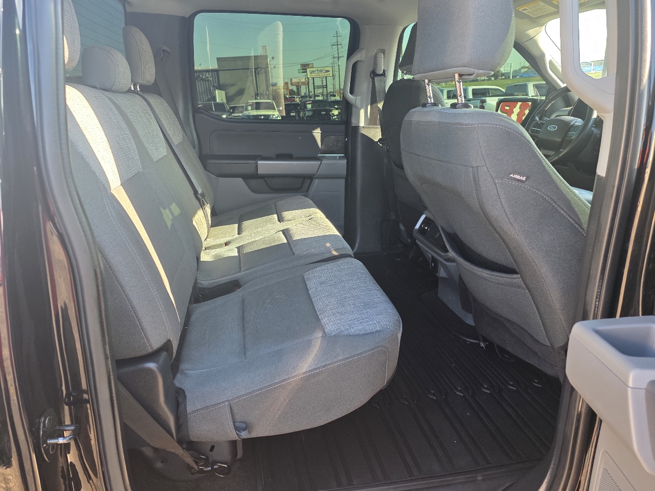 2022 Ford F-150 XLT photo 14