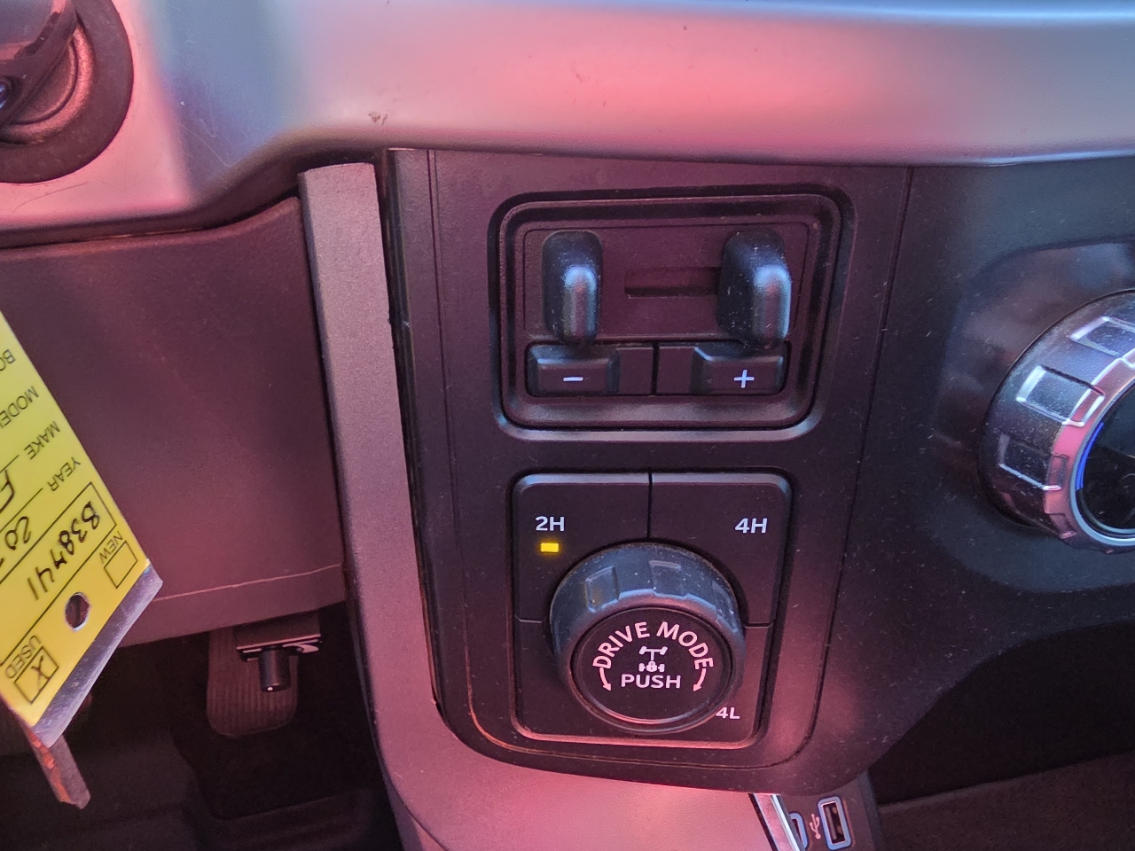 2022 Ford F-150 XLT photo 21