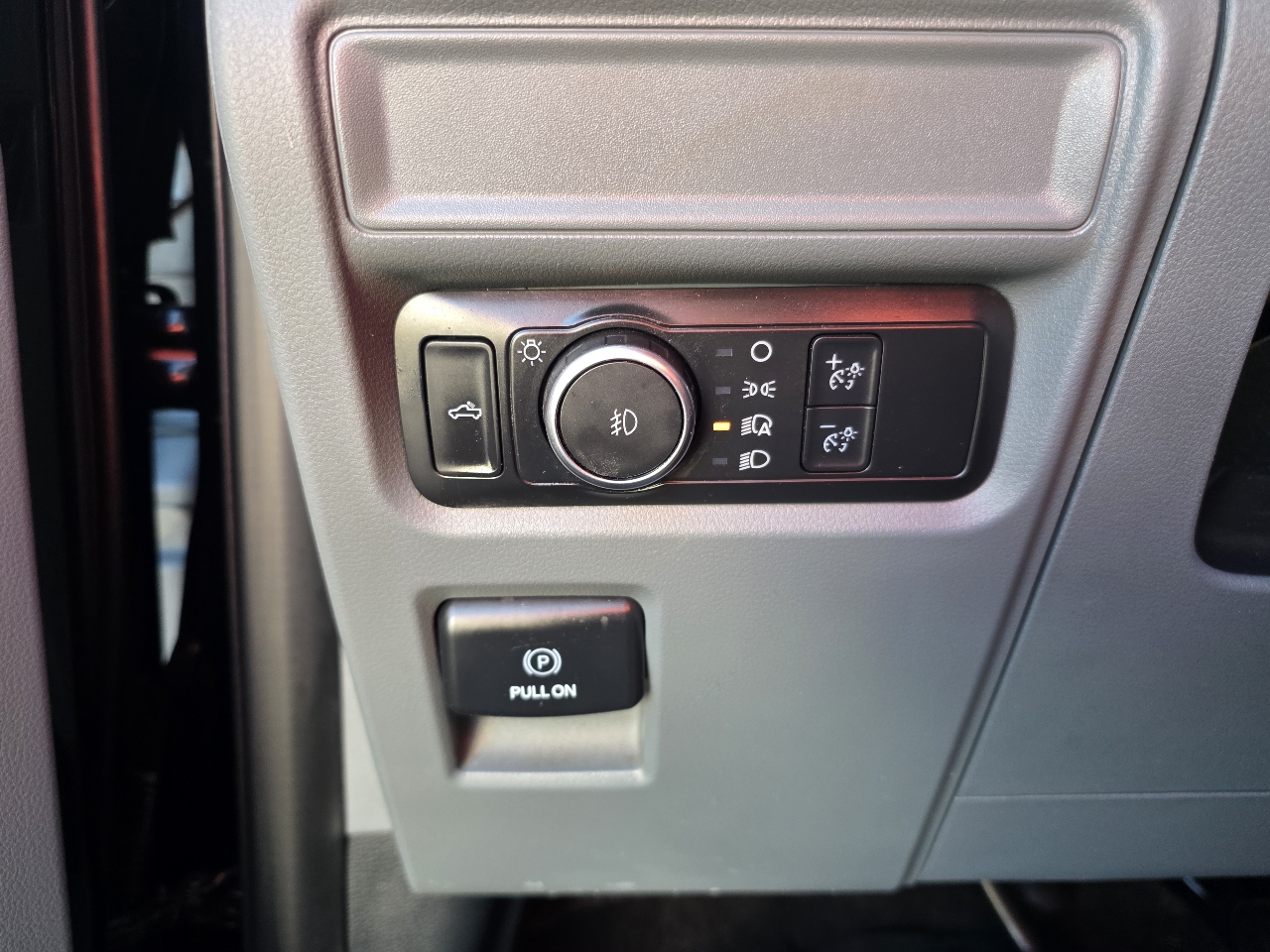 2022 Ford F-150 XLT photo 24