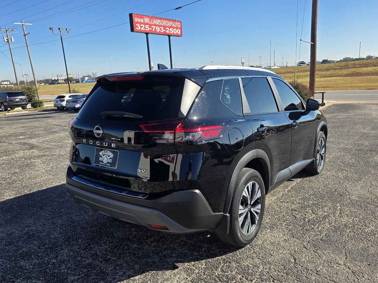 Nissan Rogue FWD SV *Ltd Avail* 2023 Nissan Rogue FWD SV *Ltd Avail* 2023